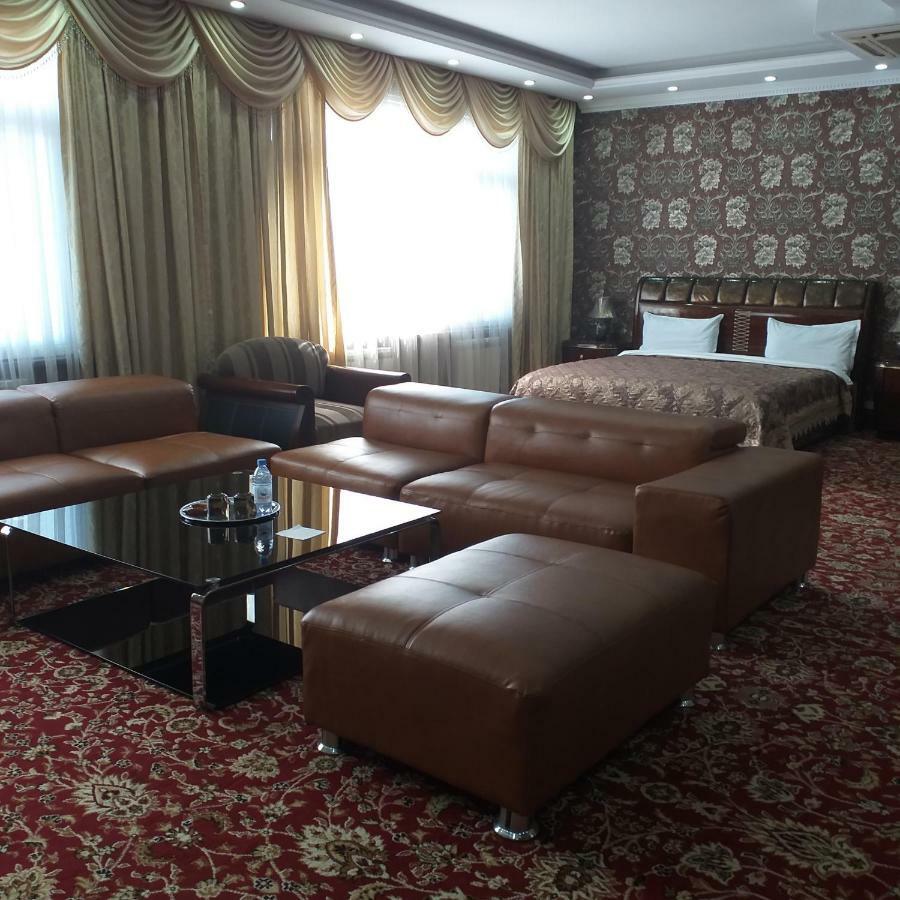 Seoul Hotel Simkent Kültér fotó
