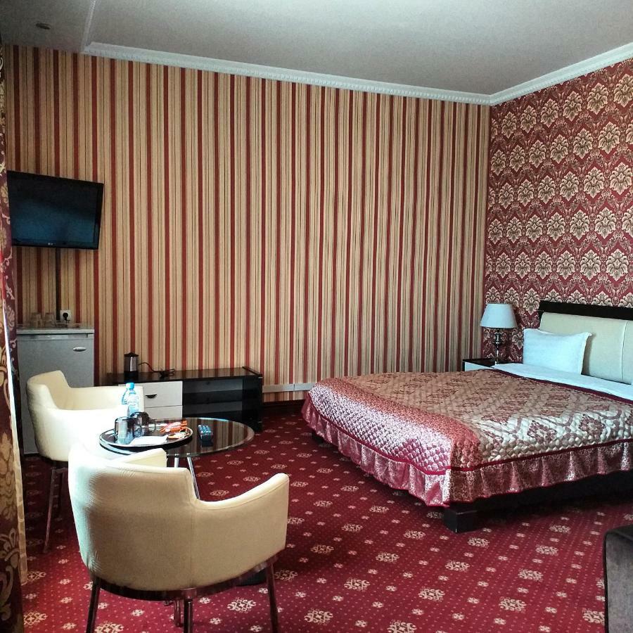 Seoul Hotel Simkent Kültér fotó