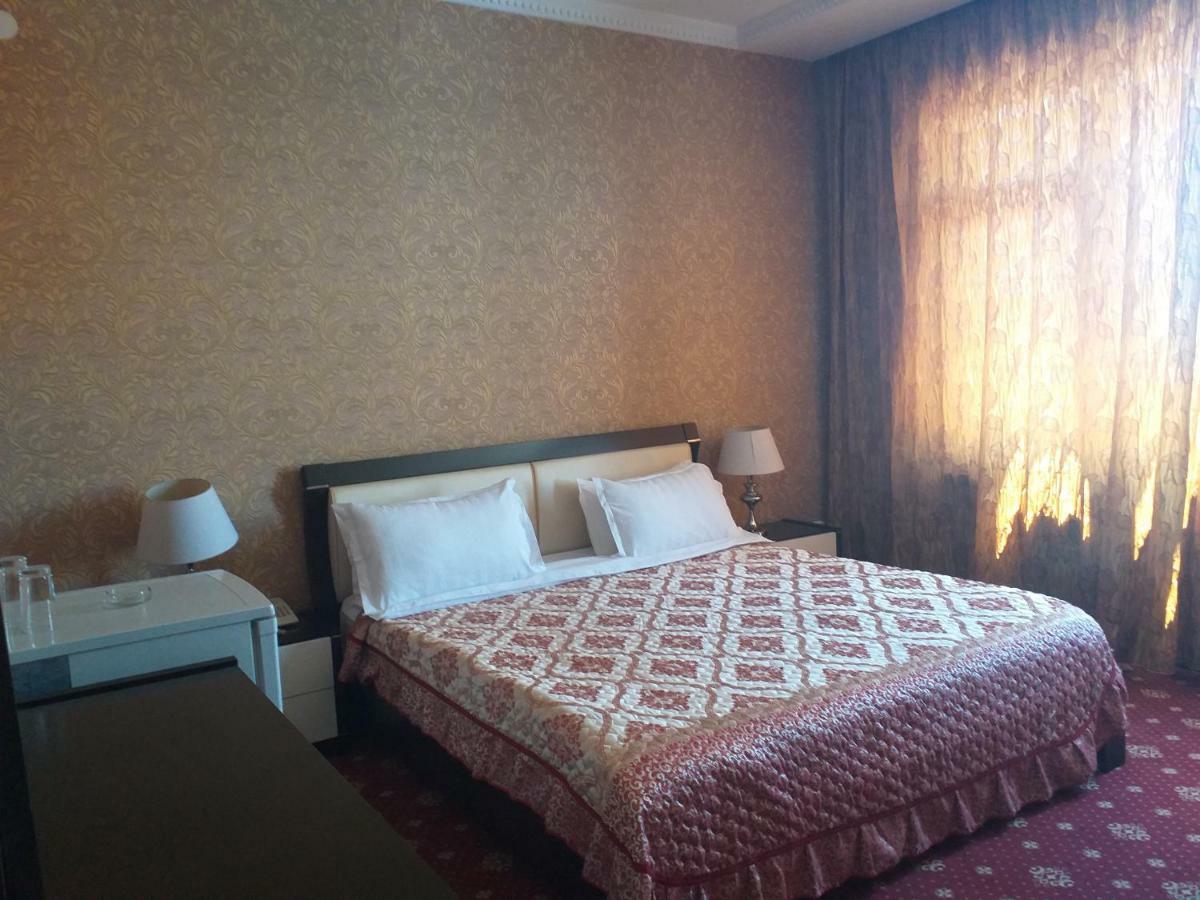 Seoul Hotel Simkent Kültér fotó