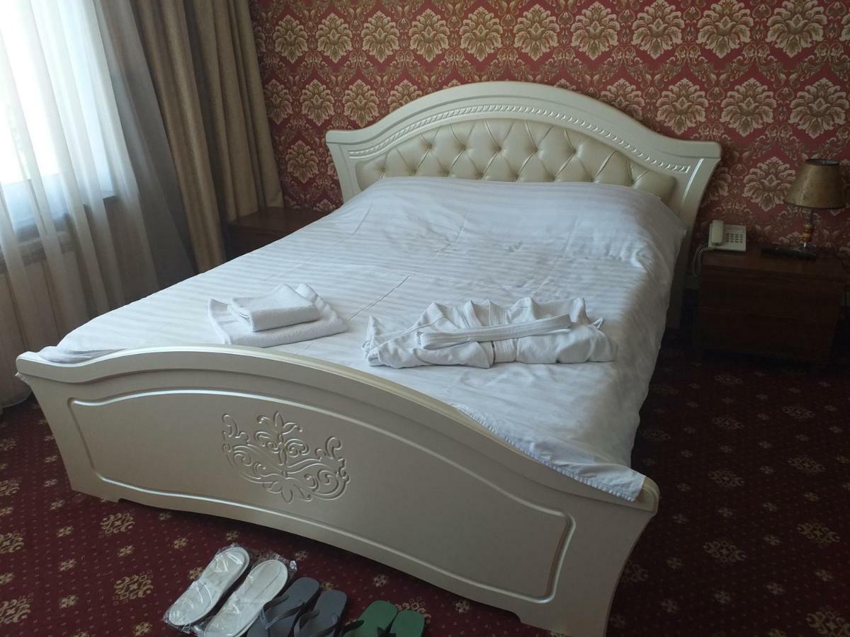 Seoul Hotel Simkent Kültér fotó